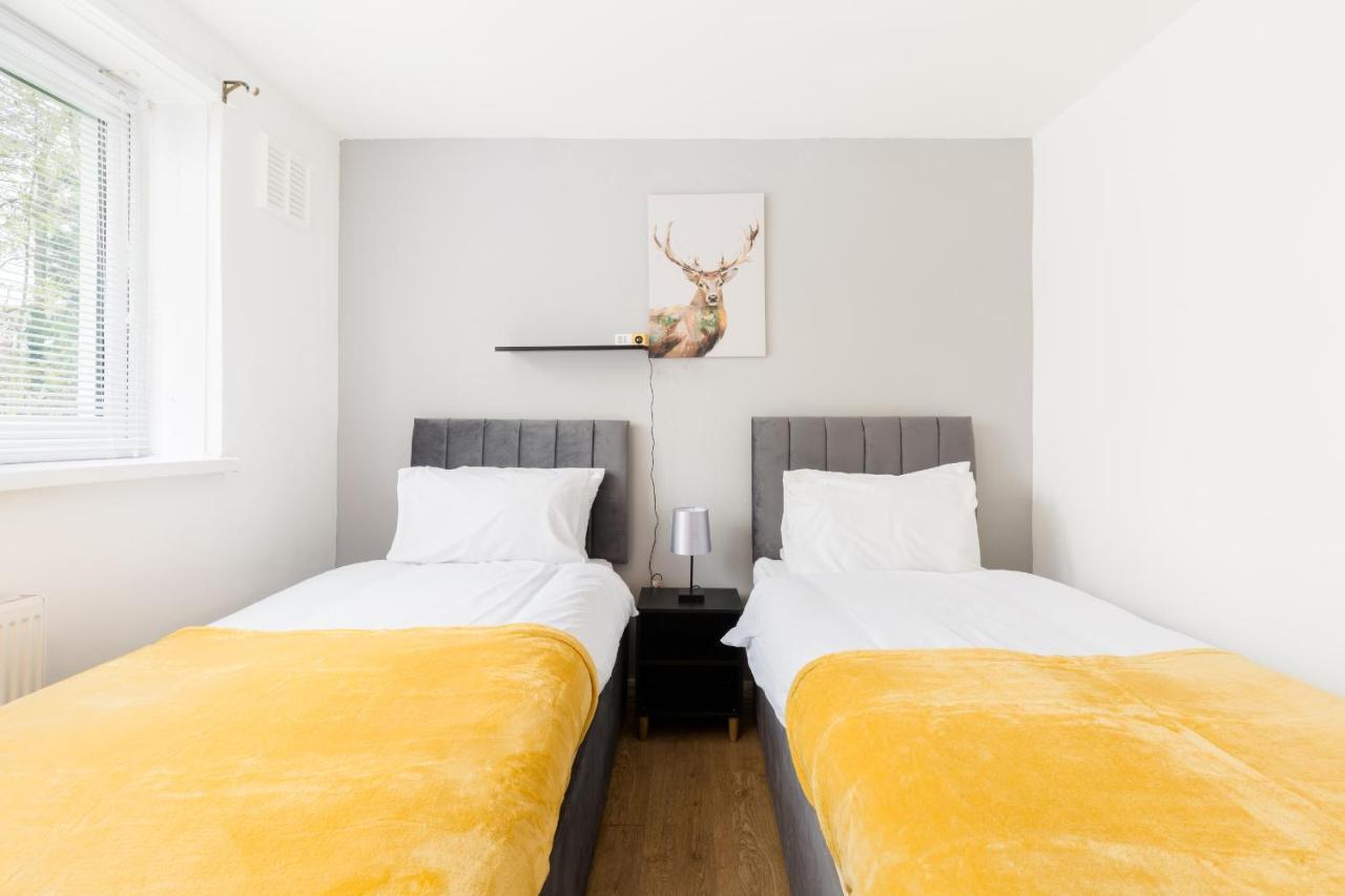 Holiday home Greenvale House - Wifi, Ps4, Free Parking Birmingham
